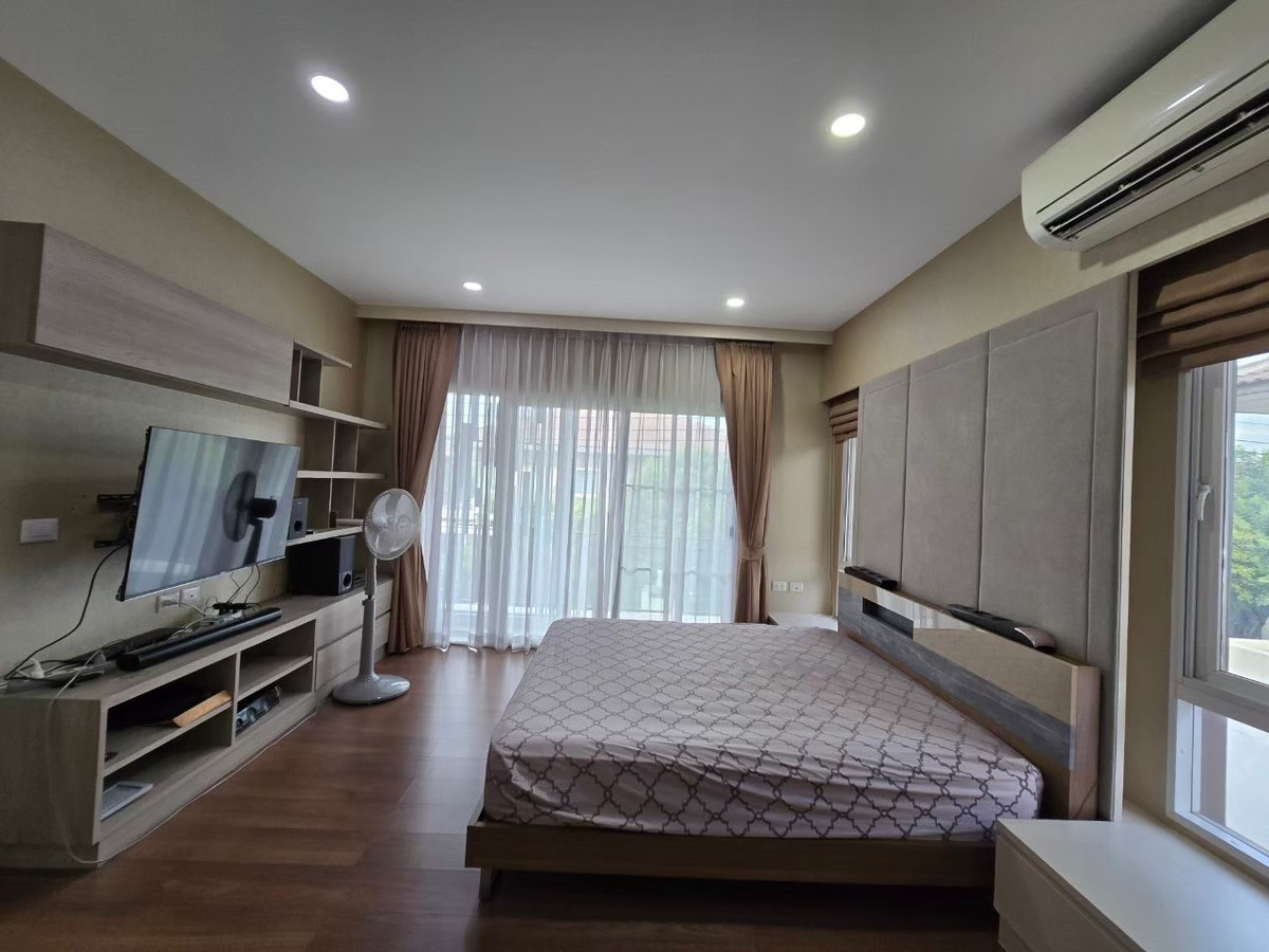 ขายบ้านบางนา แบริ่ง ลาซาล : คัดสรรสังคมคุณภาพ... เพื่อความเป็นส่วนตัวสูงสุดเพียง 99 ครอบครัวเท่านั้น