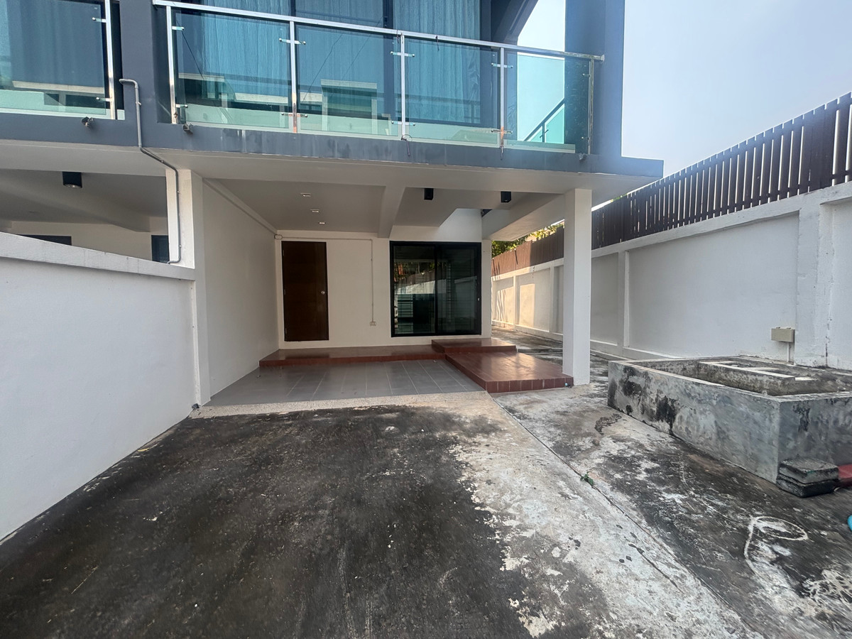 ขายทาวน์โฮมขอนแก่น : ขายด่วน เดอะ เฟล็กซ์ ทาวน์ โฮม ราคา ดี