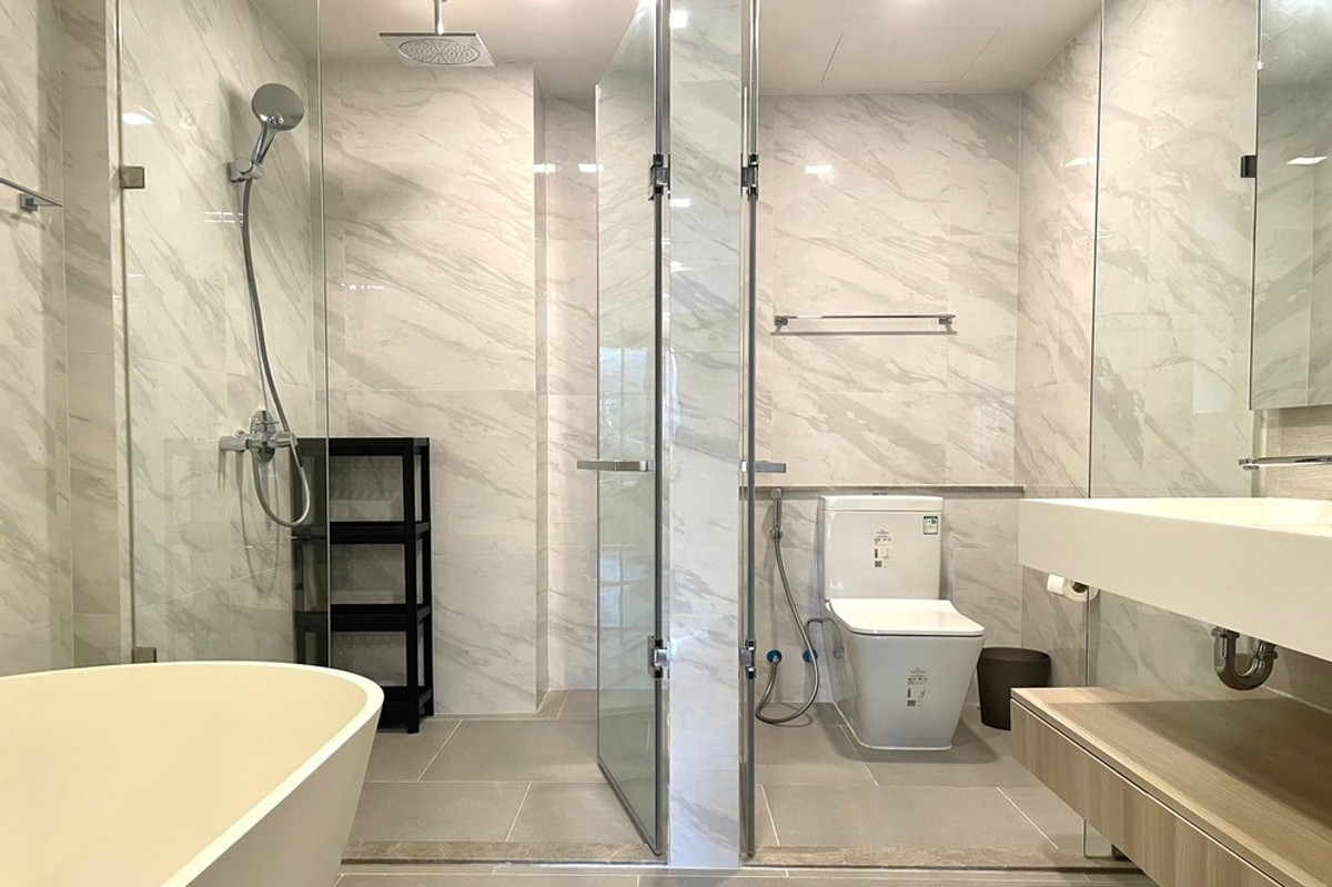 ให้เช่าคอนโดสุขุมวิท อโศก ทองหล่อ : 🔥 สำหรับเช่า !! ห้องกว้าง, ห้องหายาก !!🔥 Code C20260100052..........Fynn Sukhumvit 31, 2 ห้องนอน, 2 ห้องน้ำ, แต่งครบ, สไตล์โมเดิร์น, พร้อมเข้าอยู่📣📣