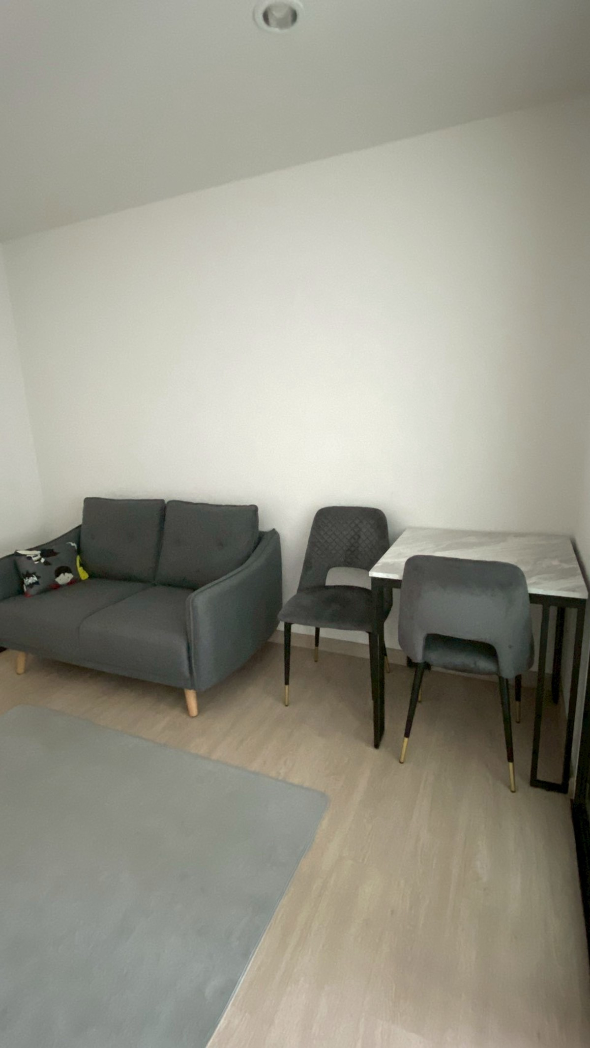 For RentCondoSathorn, Narathiwat : Condo for rent, Thana Astra Sathorn-Chan, Thana Astra Sathorn-Chan, fully furnished, ready to move in.