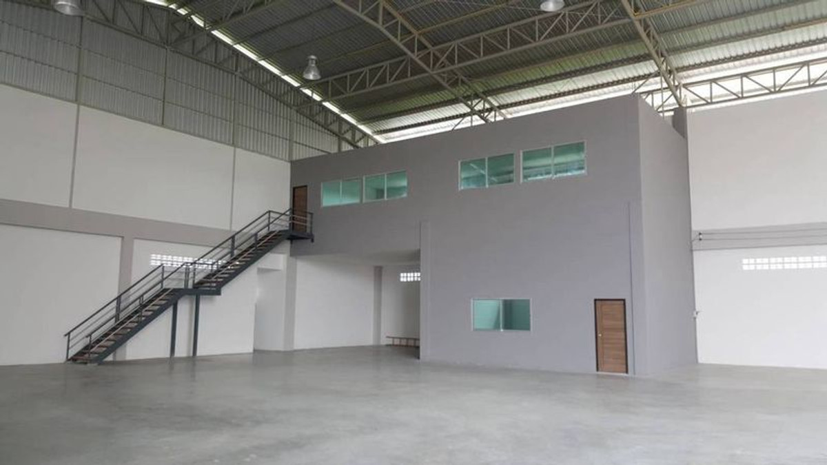 For SaleFactorySamut Prakan,Samrong : New factory for sale, 2,094 sq m, area 3 rai, prime location 📍Bang Sao Thong, Samut Prakan #near Suvarnabhumi Airport KWASSET
