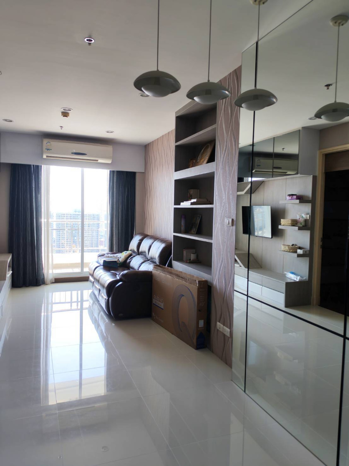 For RentCondoRama3 (Riverside),Satupadit : ❣️ Available ❣️ Beautifully decorated room, ready to move in 🌷♥️ Newly renovated room 🌟🌟 Fully furnished ✅️✅️ If interested, contact 085-235-1309 Yui ☎️