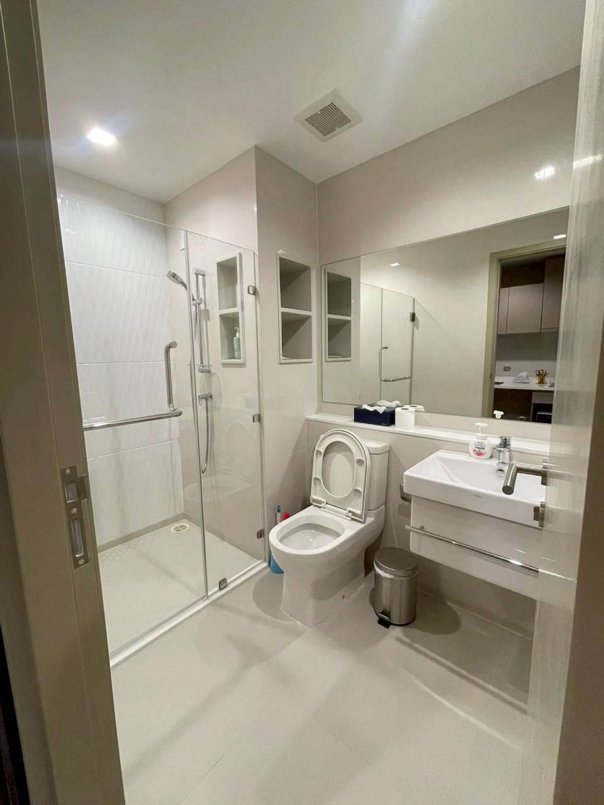 ให้เช่าคอนโดลาดพร้าว เซ็นทรัลลาดพร้าว : ✅ LFPL113 ✅ Line : @p2nproperty