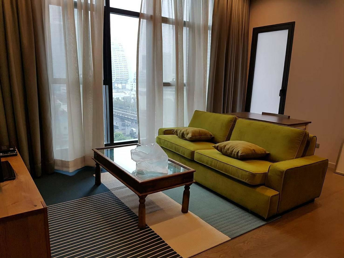 For RentCondoSathorn, Narathiwat : ✨ For rent The Diplomat Sathorn 🚆 near BTS 🏙️ in the heart of Sathorn 🏠 beautiful room, ready to move in