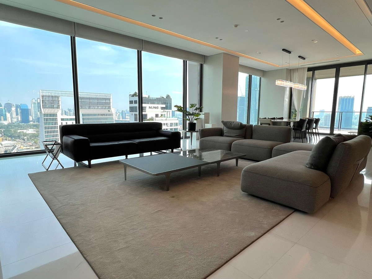 CondoWitthayu, Chidlom, Langsuan, Ploenchit : ✨For sale/rent a luxury condo at The Residences at Sindhorn Kempinski, 4 bedrooms, large space, beautifully decorated, fully furnished, large balcony, very beautiful view, near BTS Ratchadamri.