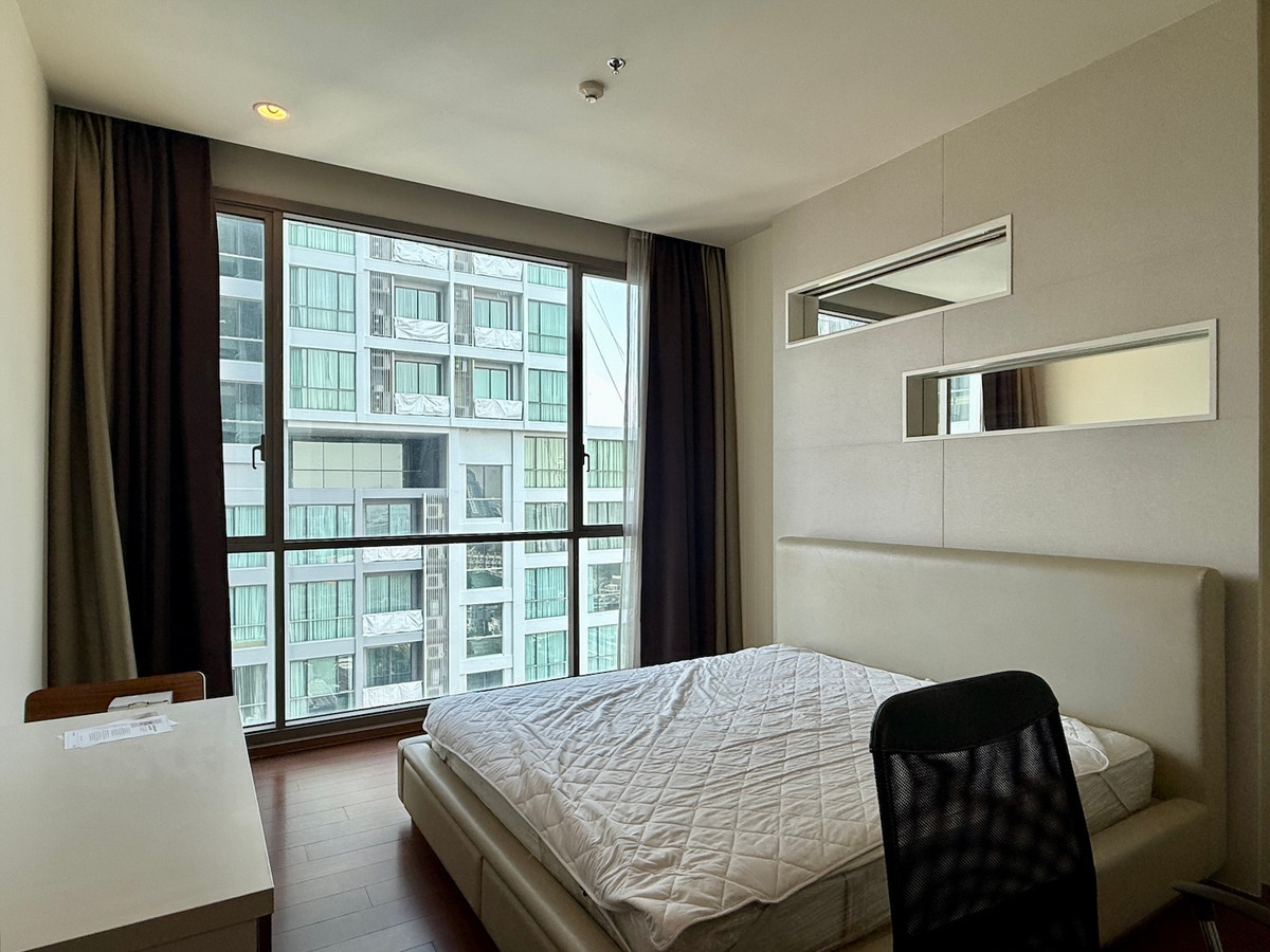 ให้เช่าคอนโดสุขุมวิท อโศก ทองหล่อ : คอนโด 2 ห้องนอน อยู่ใจกลางทองหล่อ 