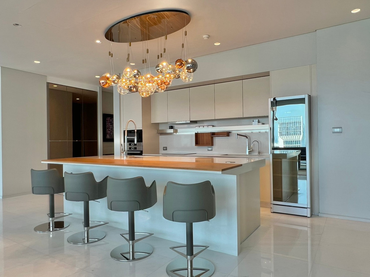 คอนโดวิทยุ ชิดลม หลังสวน : ✨ขาย/ให้เช่าคอนโดสุดหรูที่ The Residences at Sindhorn Kempinski 4 ห้องนอน พื้นที่กว้าง ตกแต่งสวย เฟอร์นิเจอร์ครบ ระเบียงใหญ่ วิวสวยมาก ใกล้ BTS ราชดำริ