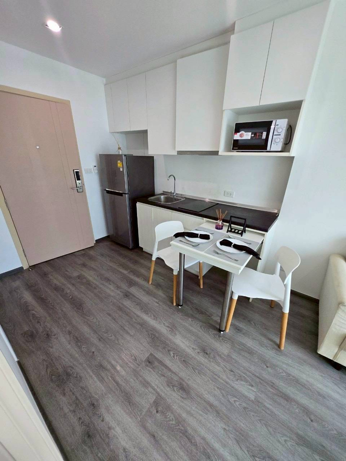 ให้เช่าคอนโดพัฒนาการ ศรีนครินทร์ : ✅ RPT225 ✅ Line : @p2nproperty