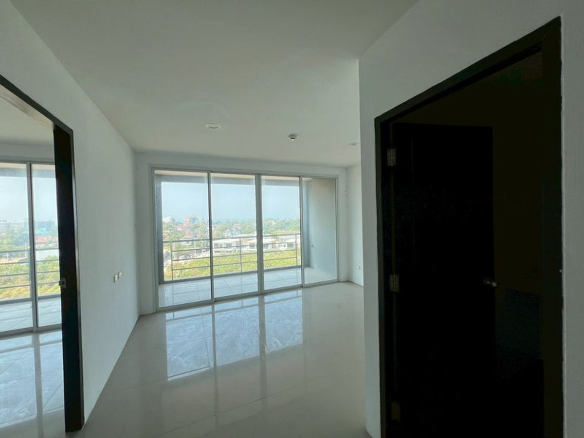 ขายกิจการโรงแรม & กิจการอพาร์ตเมนต์พัทยา บางแสน ชลบุรี สัตหีบ : ขายที่ดิน 2 ไร่ พร้อมกิจการคอนโดวิวทะเล 🌊 200 ห้อง 8 ชั้น  📍จอมเทียน สัตหีบ จ.ชลบุรี   #เปลี่ยนใบประกอบกิจการเป็นโรงแรมได้ ที่ดินผังสีแดง❤️  ใกล้ถนนสุขุมวิท 300 เมตร  ใกล้ทะเลจอมเทียน 700 เมตร 