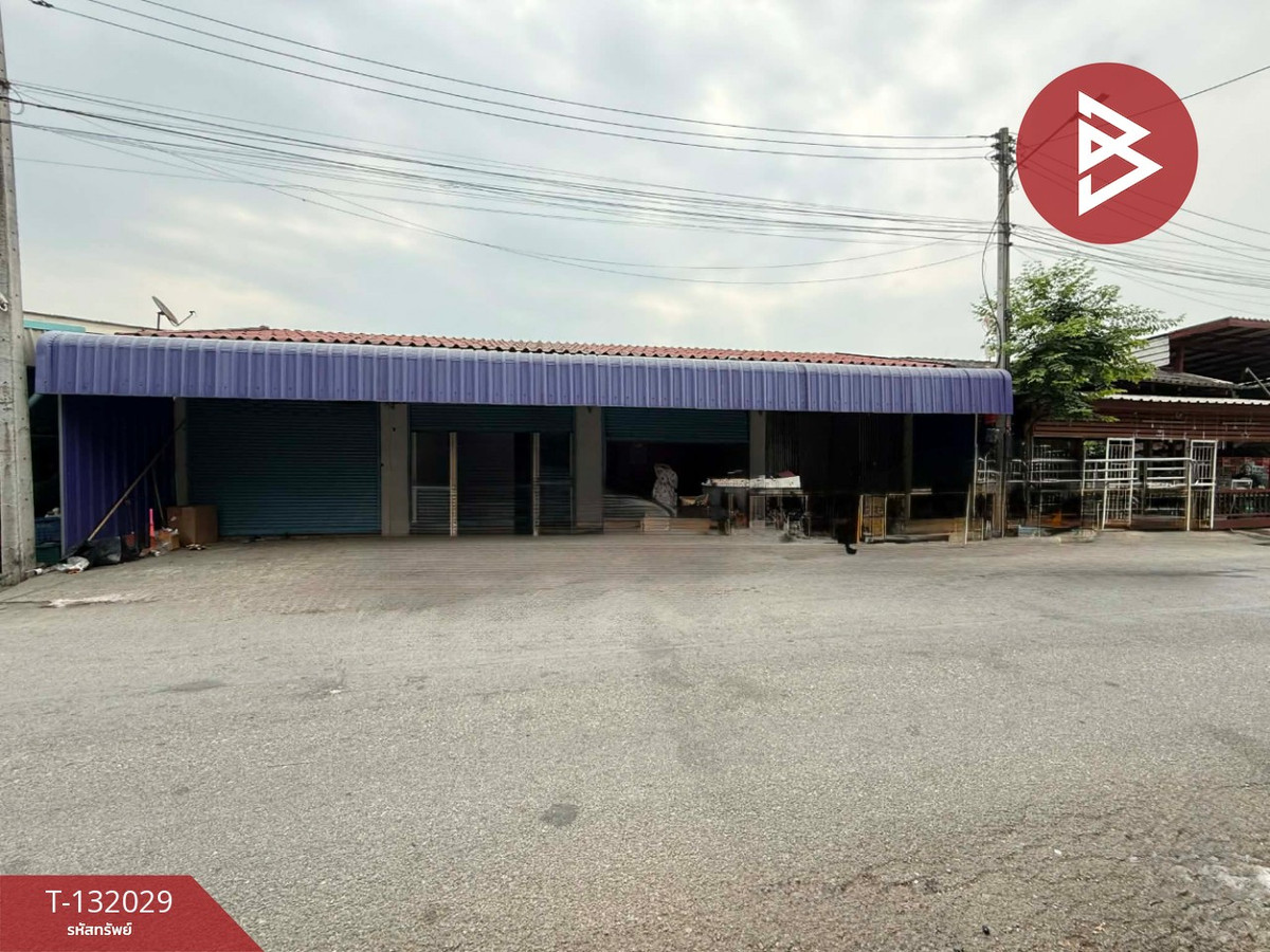 For SaleShop HouseRatchaburi : Urgent sale, commercial building, 2 units, area 72 sq m, Khun Phithak Soi 7, Damnoen Saduak, Ratchaburi.