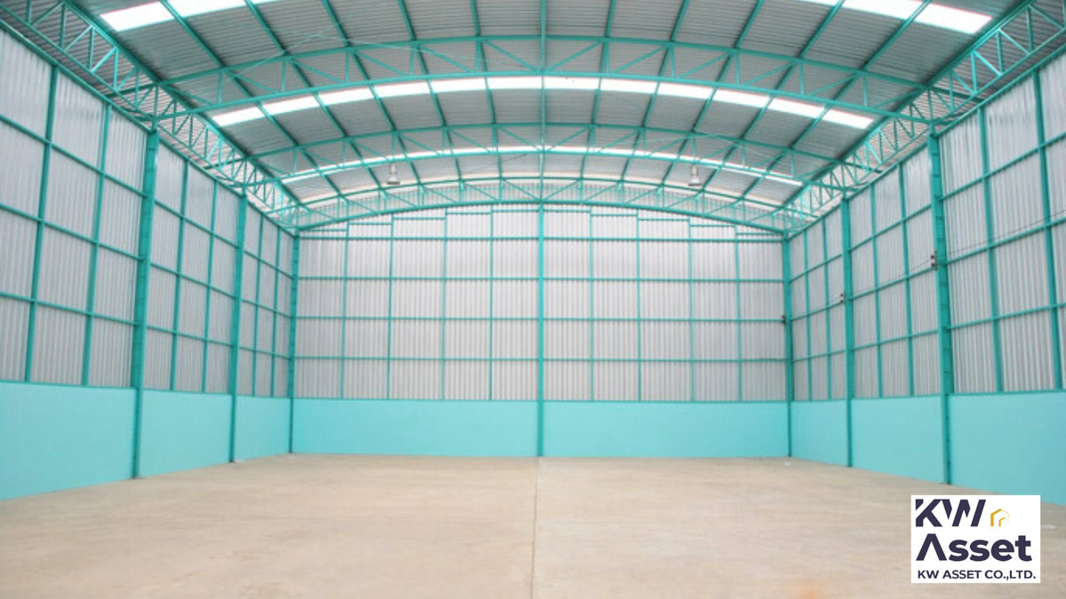 For SaleFactoryRayong : 14 rai of land, 12 warehouse buildings for investors, located near Map Ta Phut Industrial Estate, Rayong.