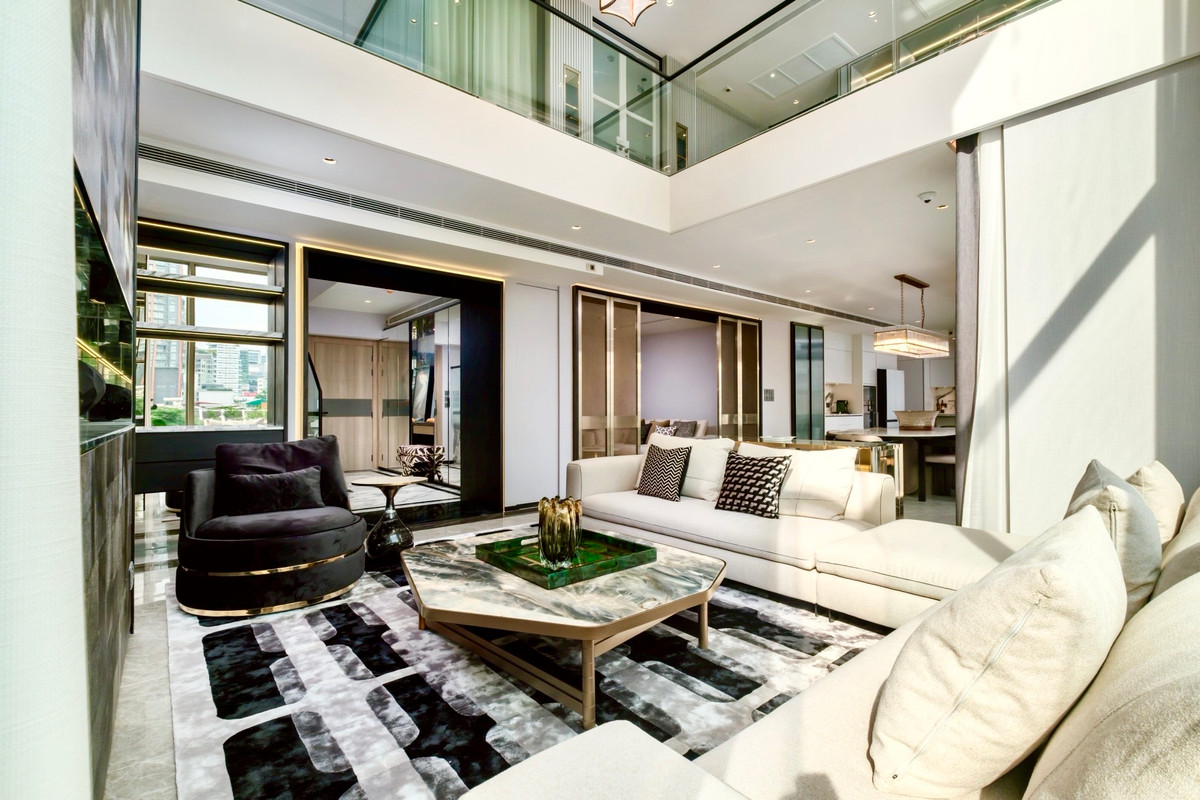 For SaleCondoSukhumvit, Asoke, Thonglor : Top floor penthouse duplex - Fynn Sukhumvit 31 - Beautifully furnished & ready to move in, Prime location.