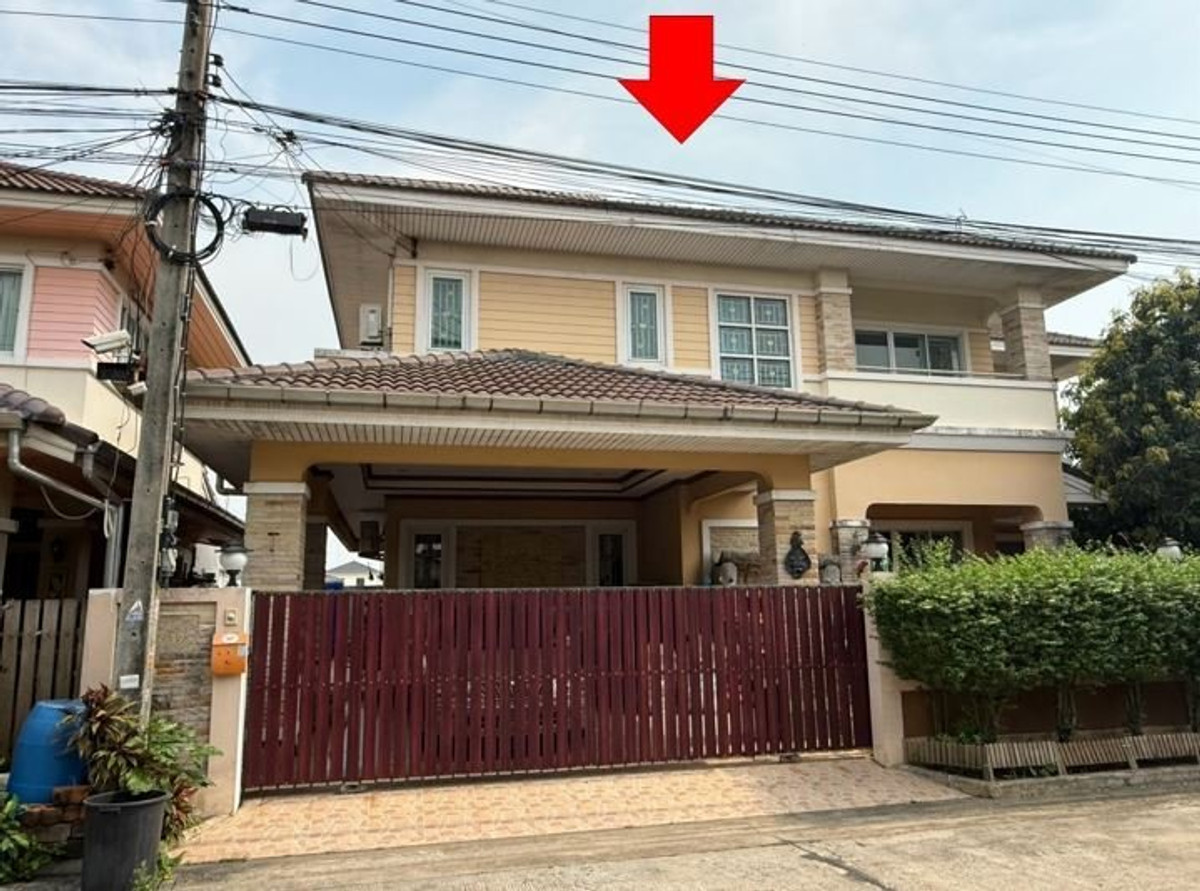 For SaleHousePathum Thani,Rangsit, Thammasat : Single house for sale, size 75 sq m, in Charlotte Place Village, Lam Luk Ka, special price 3.8 million baht.
