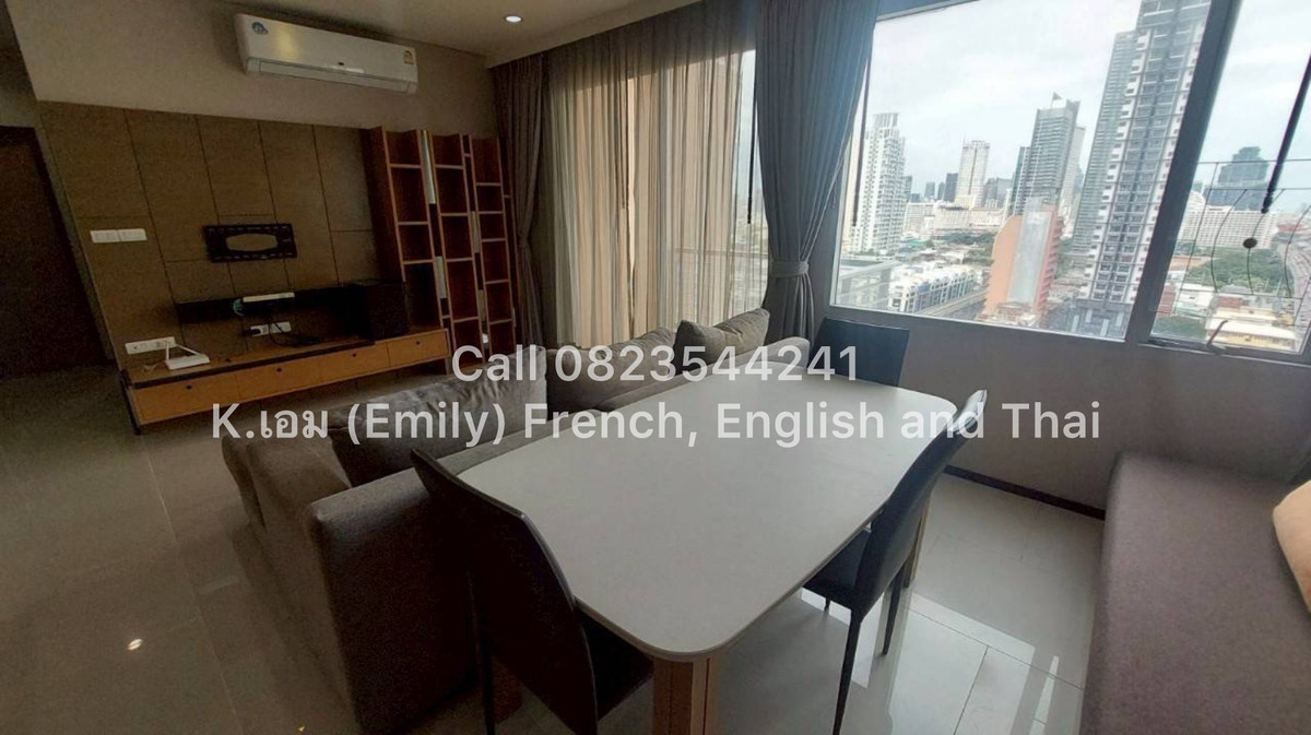 For RentCondoWongwianyai, Charoennakor : Condo Villa Sathorn, next to BTS Krung Thon, near Icon Siam mall.