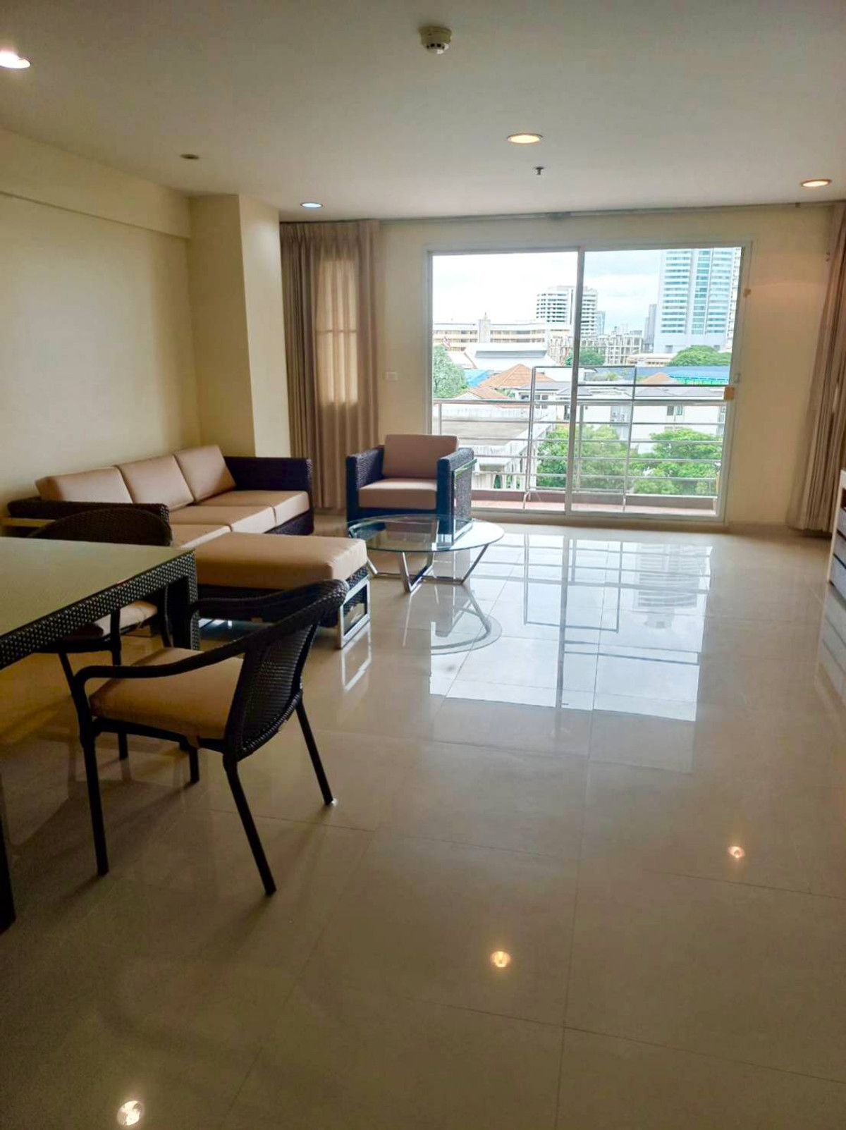 For RentCondoSukhumvit, Asoke, Thonglor : Best Price ‼️For rent Serena Place Sukhumvit 24, beautiful room, best price, ready to make an appointment to see the room.