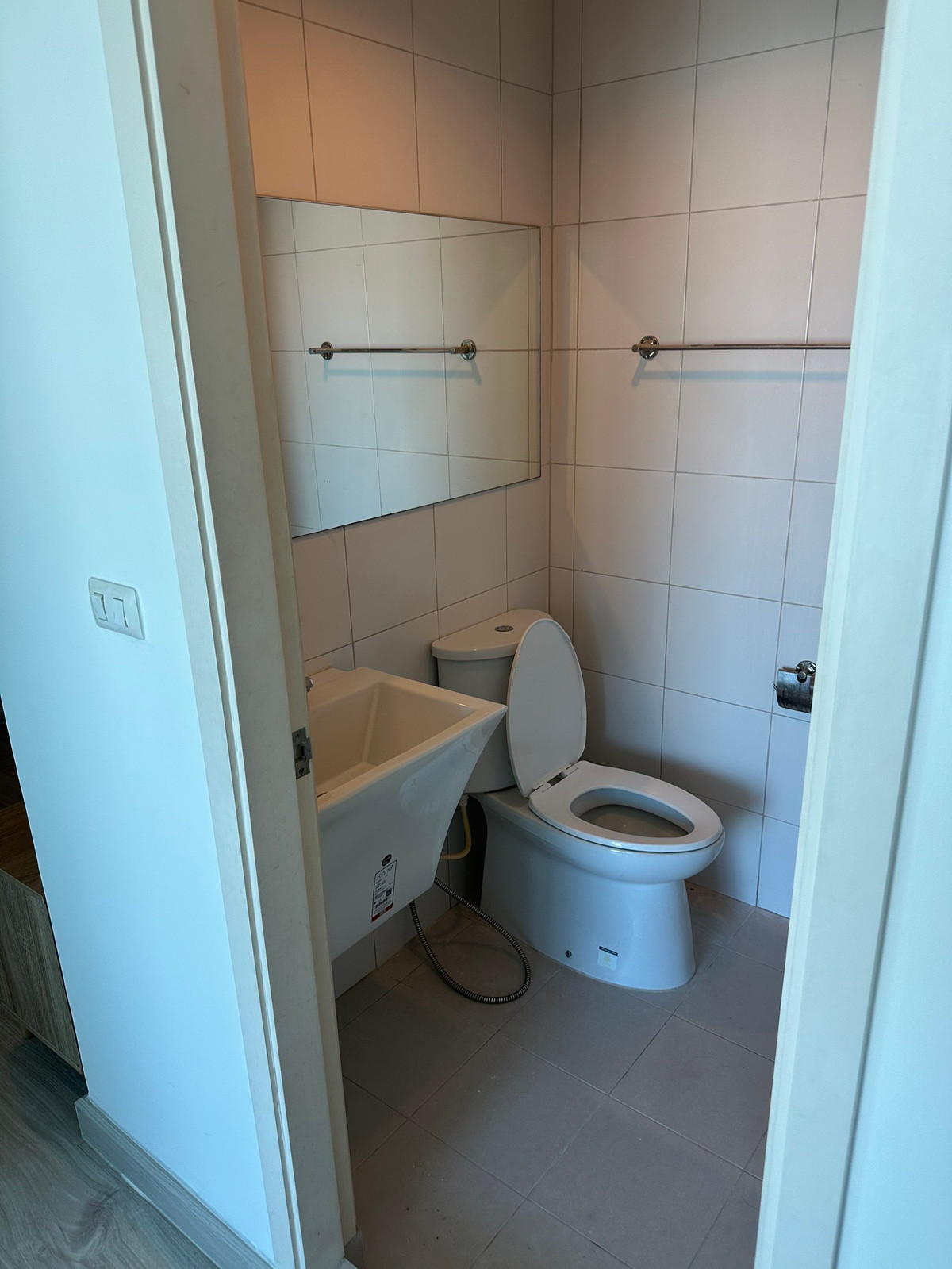 ให้เช่าคอนโดแจ้งวัฒนะ เมืองทอง : ให้เช่า 📍 Aspire Ngamwongwan 📍 เฟอร์นิเจอร์ และ เครื่องใช้ไฟฟ้าครบ ใกล้เดอะมอลล์งามวงศ์วาน