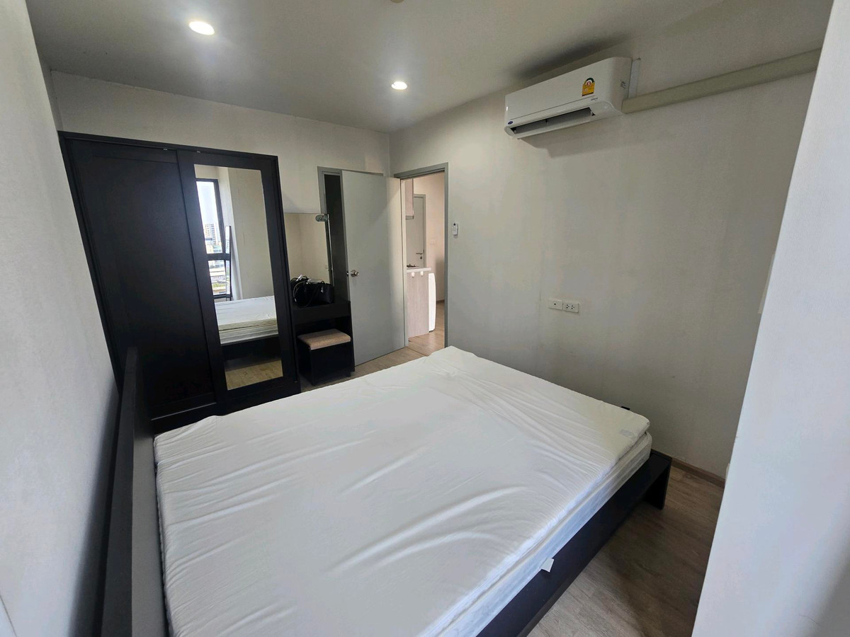 For RentCondoThaphra, Talat Phlu, Wutthakat : Newly renovated room, ready to move in‼️ Ideo Sathorn-Thapra 📍near BTS Pho Nimit