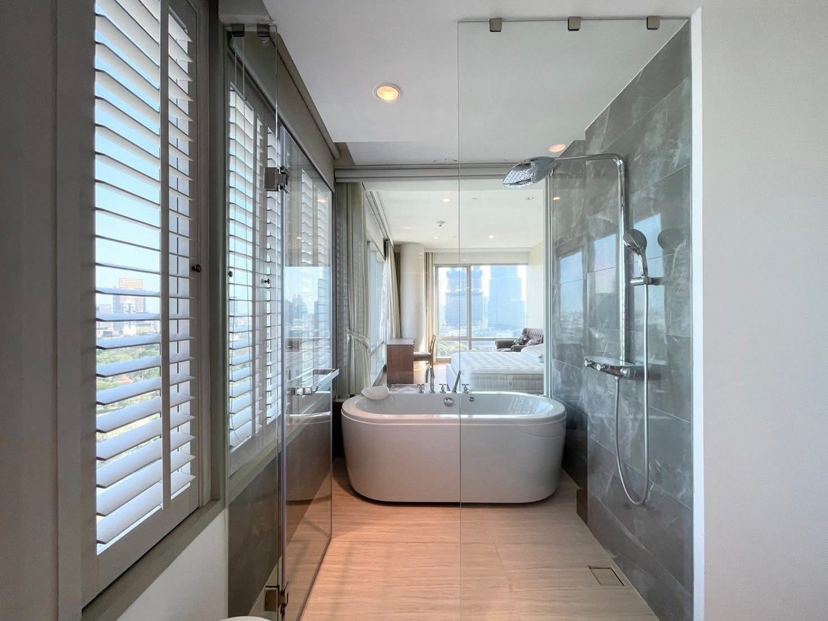 คอนโดวิทยุ ชิดลม หลังสวน : 🍃ขาย/ให้เช่าคอนโดDuplexฟรีโฮลด์ที่ 185 ราชดำริ 5 ห้องนอน ห้องใหญ่ เฟอร์นิเจอร์ครบ บนถนนราชดำริ มีพื้นที่ใช้สอย 339.12 ตร.ม. 