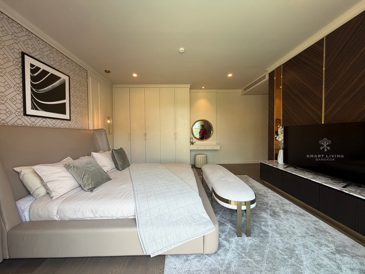 ขายบ้านแจ้งวัฒนะ เมืองทอง : บ้านหรูพร้อมลิฟต์ส่วนตัวและสระว่ายน้ำ ที่นิชดา โอนิกซ์ บ้านเดี่ยวกว้างขวาง ออกแบบในสไตล์ Art Deco หรูหรา สร้างด้วยวัสดุนำเข้าระดับพรีเมียม