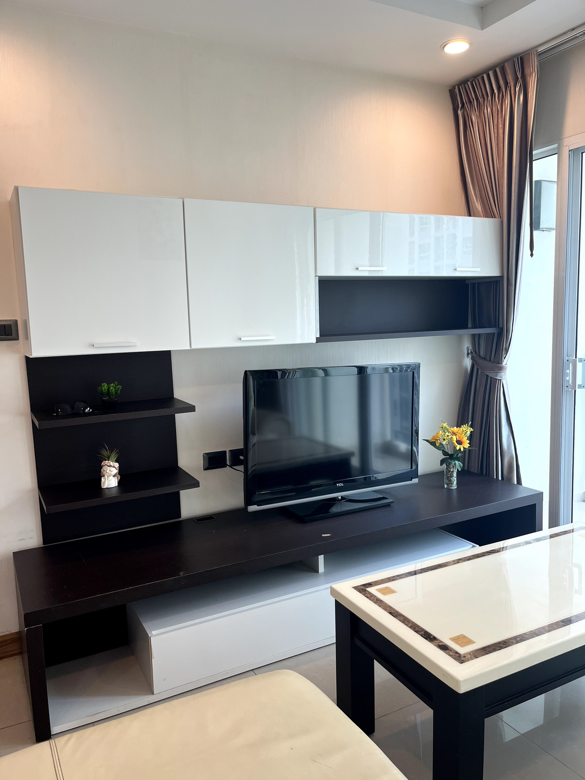 For RentCondoRatchadapisek, Huaikwang, Suttisan : Condo For Rent/Sale Supalai Wellington 2  Fully furnished