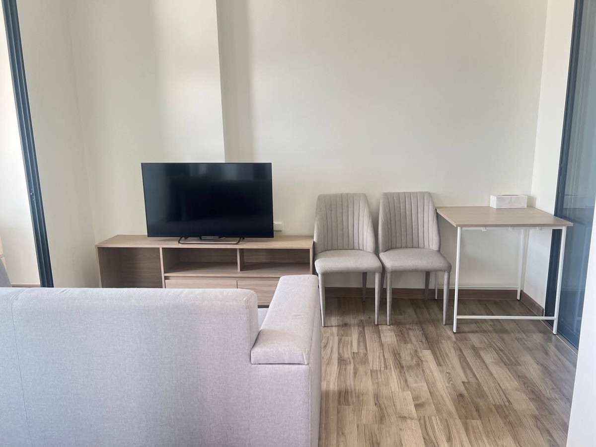 For RentCondoWongwianyai, Charoennakor : Condo for rent, Niche Mono Charoen Nakhon, condo with view of the curve of the Chao Phraya River, 2 bedrooms, great value, fully furnished, ready to move in.