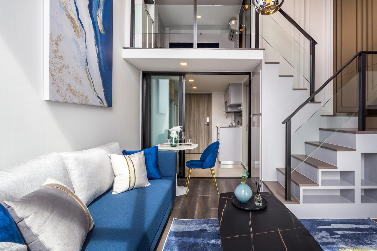 For RentCondoKasetsart, Ratchayothin : 🔥For Rent Now🔥 Knightsbridge Space Ratchayothin. Luxurious, high-ceilinged unit with stunning views. Fully furnished and ready to move in. Near BTS Phahonyothin 24.