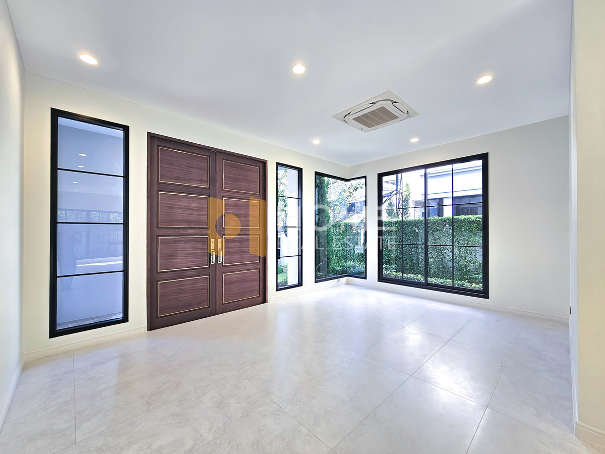 For SaleHouseKasetsart, Ratchayothin : Narasiri Phahol - Watcharapol / 4 Bedrooms (FOR SALE) TAN861