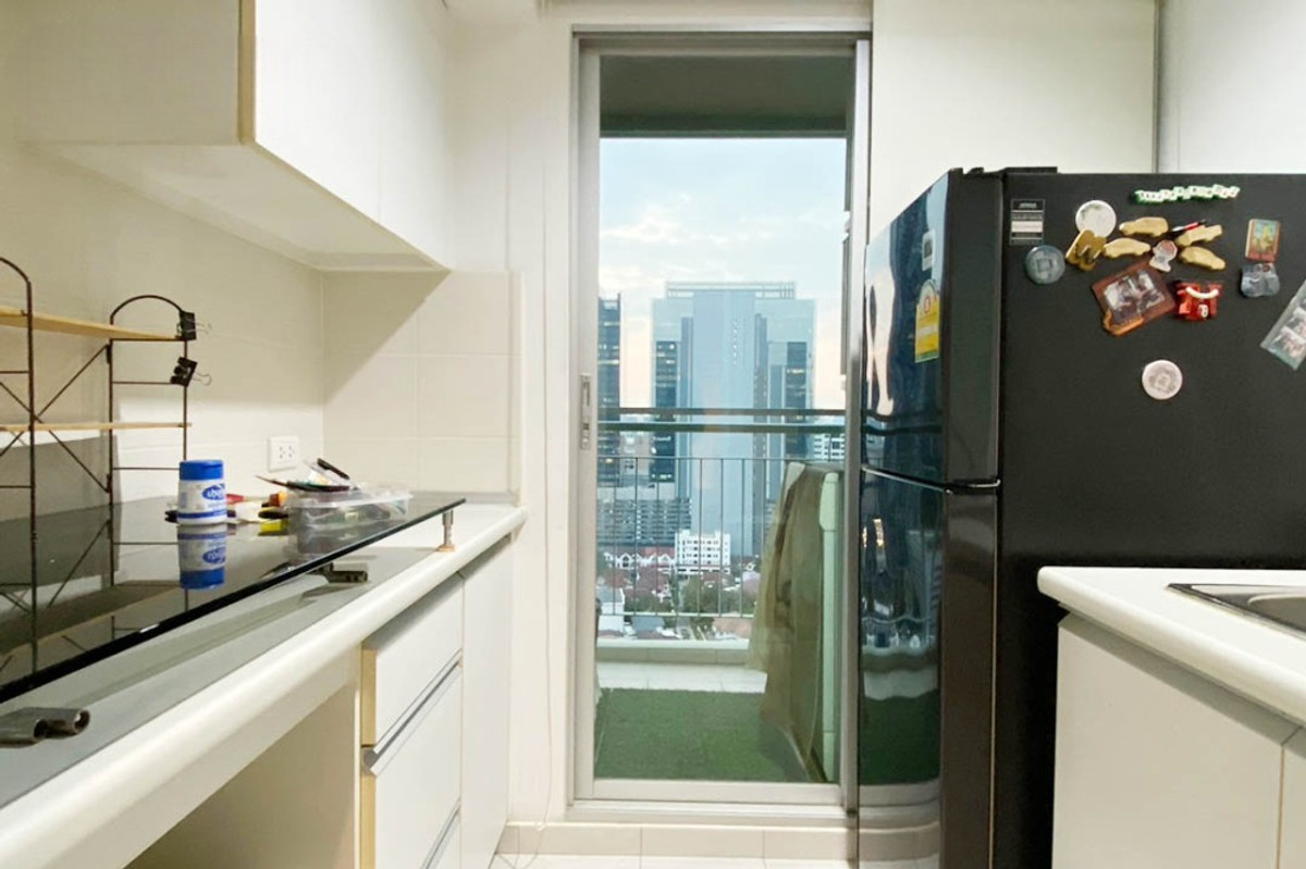 For SaleCondoRama9, Petchburi, RCA : Beautiful room with view of Central Rama 9. Good price!!⭐Lumpini Place Rama 9 - Ratchada (Lumpini Place Rama 9 - Ratchada)