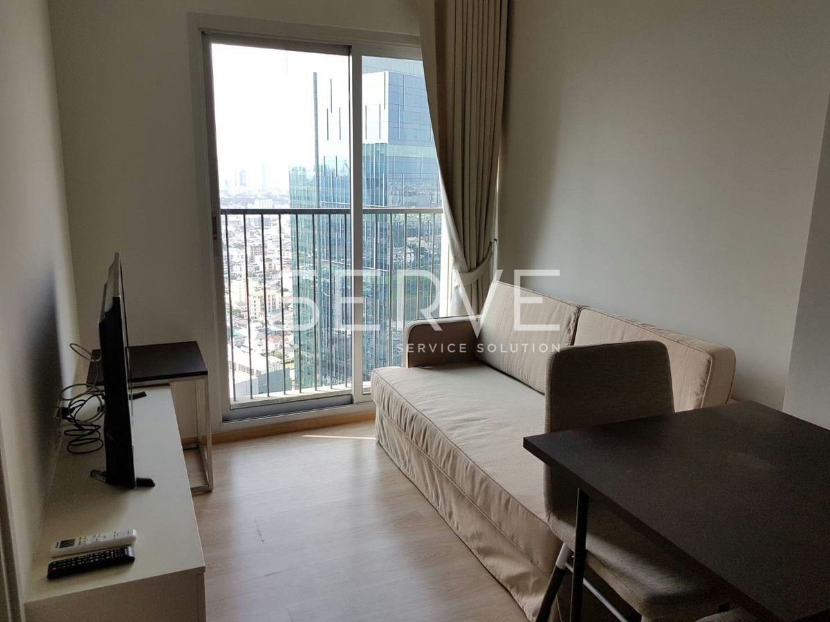 For RentCondoRatchadapisek, Huaikwang, Suttisan :  1 Bed  Super High fl. 30+  City View Fully furnished Good Location Close To MRT Thailand Cultural Centre Station @ Noble Revolve Ratchada 2 