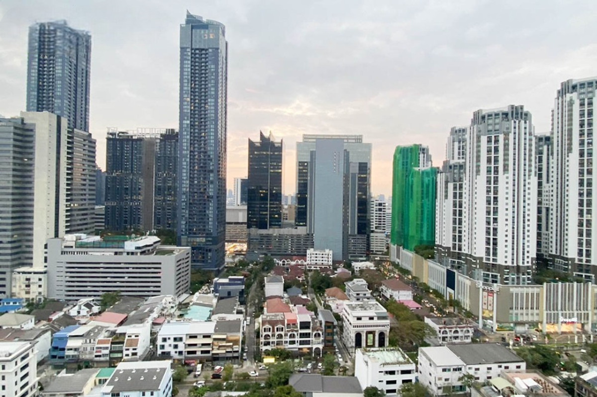 For SaleCondoRama9, Petchburi, RCA : Beautiful room with view of Central Rama 9. Good price!!⭐Lumpini Place Rama 9 - Ratchada (Lumpini Place Rama 9 - Ratchada)