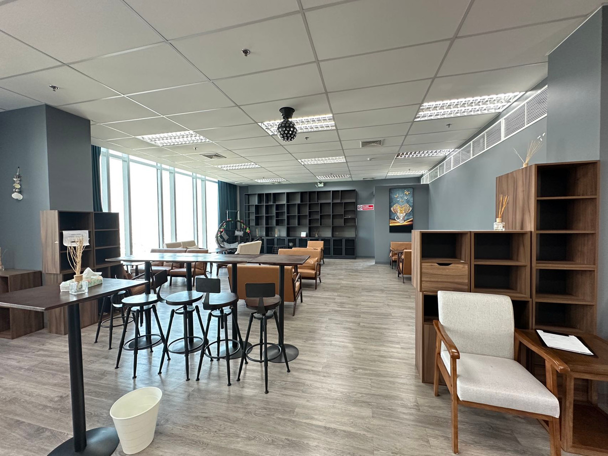 For RentOfficeRama9, Petchburi, RCA : Major Tower – Rama 9 | Office for rent, ready to move in, potential location.