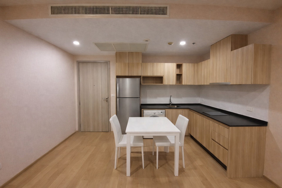 For RentCondoSukhumvit, Asoke, Thonglor : Best Price 💗For rent HQ Thonglor, beautiful room, fully furnished, very comfortable decoration, high floor, city view.