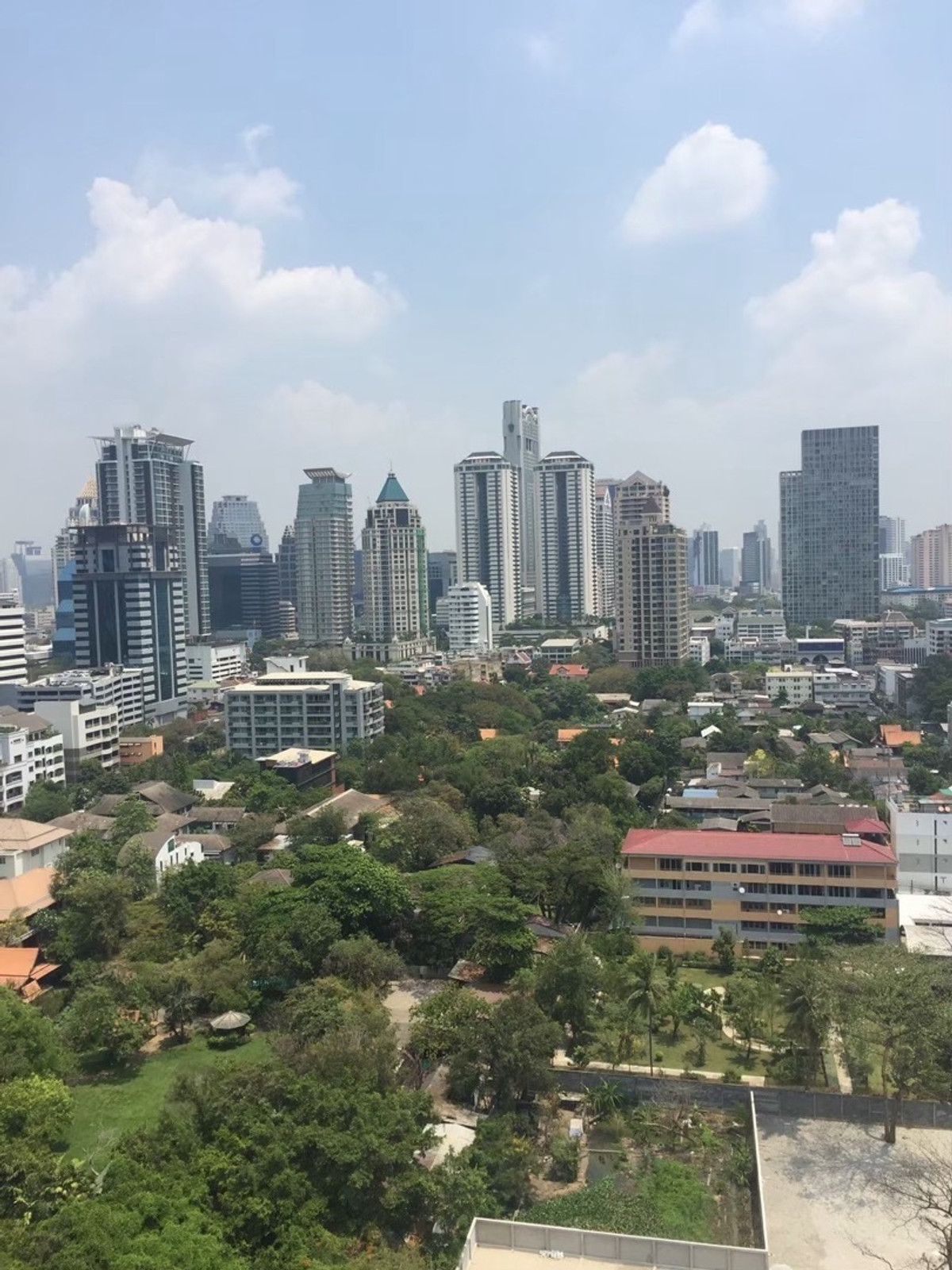 ให้เช่าคอนโดสาทร นราธิวาส : Rhythm Sathorn-Narathiwas