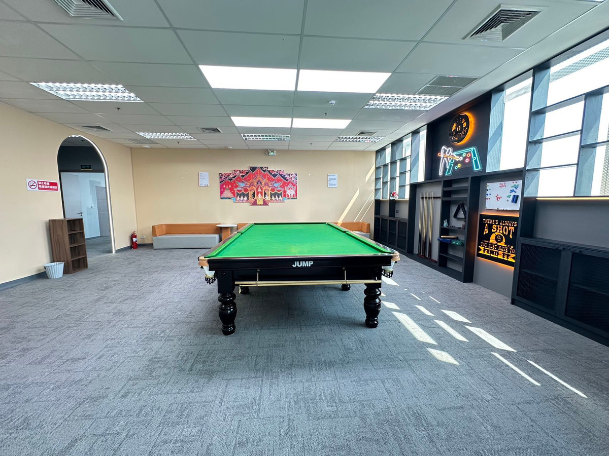 For RentOfficeRama9, Petchburi, RCA : Major Tower – Rama 9 | Office for rent, ready to move in, potential location.