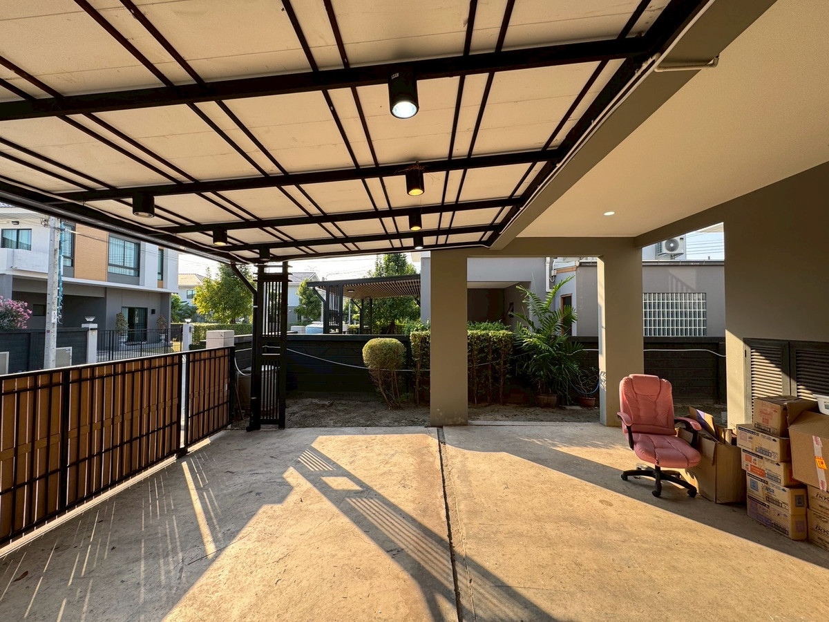 ขายบ้านลาดกระบัง สุวรรณภูมิ : ขายบ้านเดี่ยว เพอร์เฟค พาร์ค กรุงเทพกรีฑา–รามคำแหง 3ห้องนอน 2ห้องน้ำ + 1ห้องทำงาน เพียง 15นาทีถึงสนามบิน ใกล้มอเตอร์เวย์  ทำเลดีอยู่เส้นกรุงเทพกรีฑาตัดใหม่