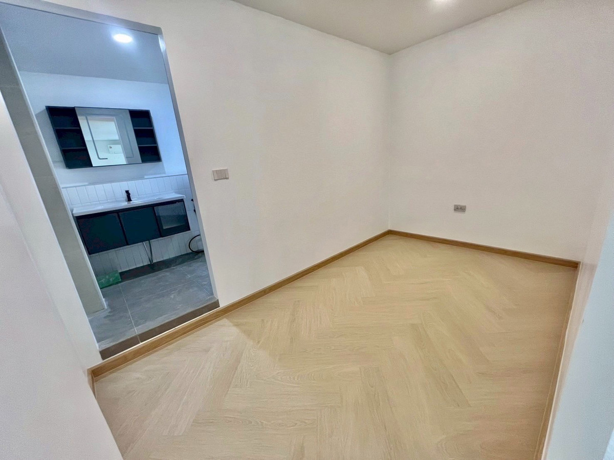 For SaleHousePattanakan, Srinakarin : Muangthong Garden Village / 3 Bedrooms (For Sale), Meuangthong Garden / 3 Bedrooms (FOR SALE) FON270