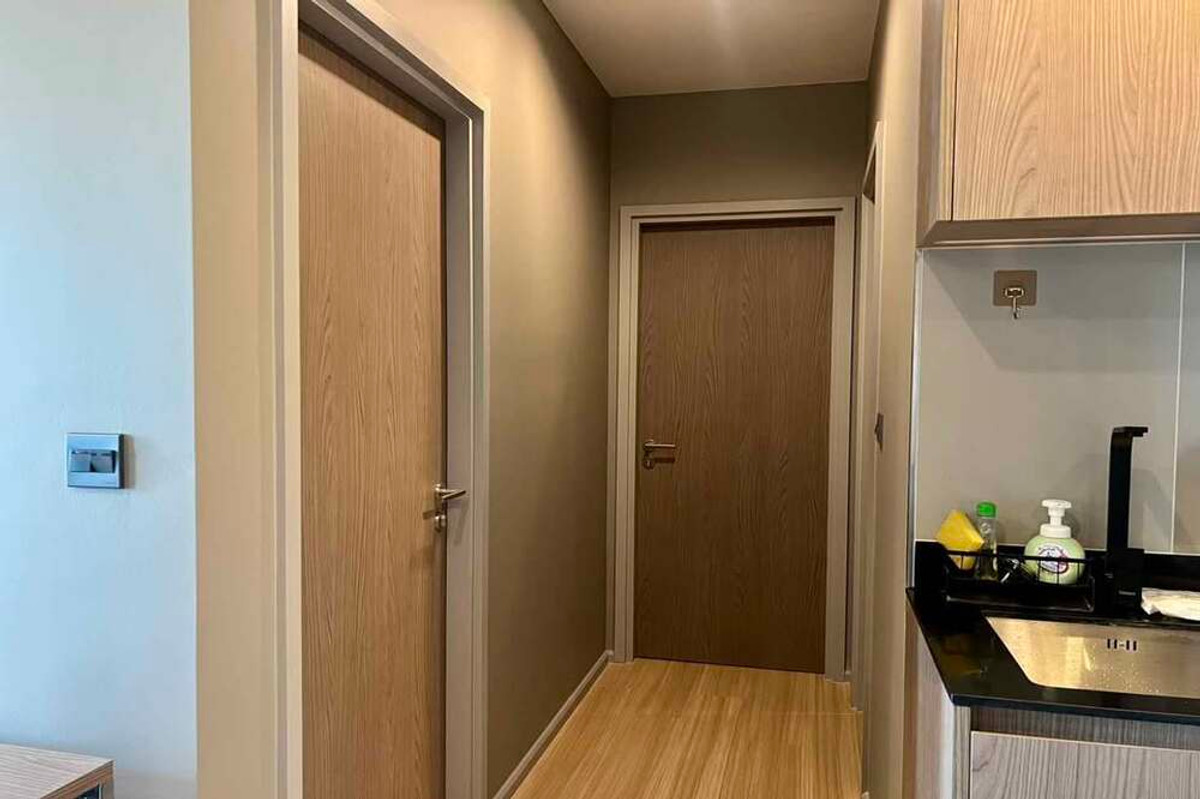 ขายคอนโดสะพานควาย จตุจักร : 🔥 ขายพร้อมผู้เช่า !! วิวสวน/วิวเมือง, ห้องมุม, ห้องเพิ่งรีโนเวทใหม่ !! 🔥 Code C20251200020..........M Jatujak, 2 ห้องนอน, 2 ห้องน้ำ, ชั้นสูง, แต่งครบ, ราคาพิเศษ!!📣📣