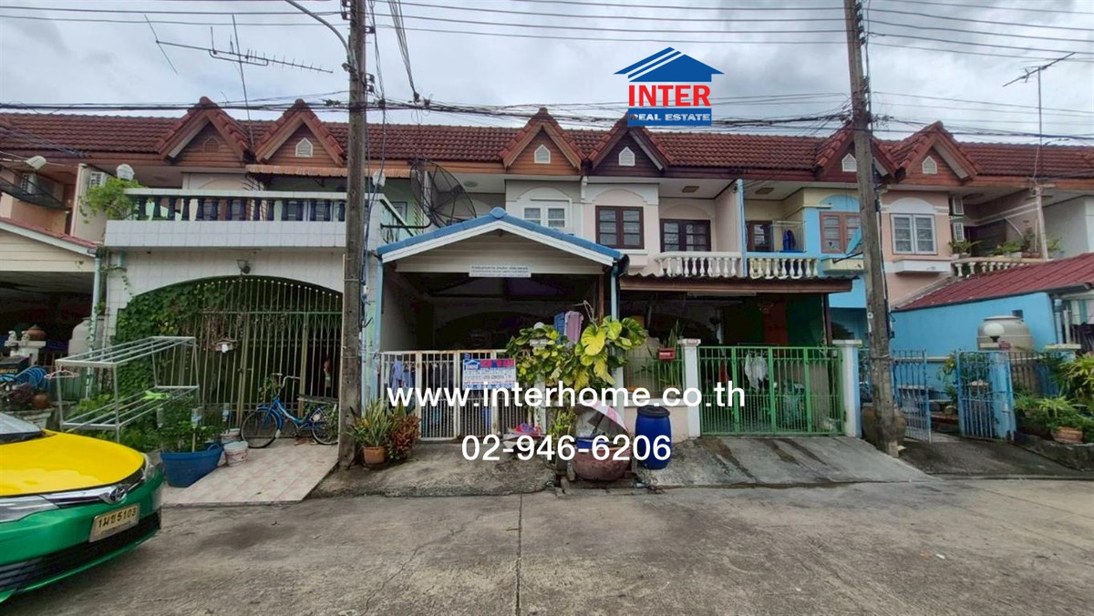 For SaleTownhomePathum Thani,Rangsit, Thammasat : Townhouse, 2 floors, 16 sq m, Chatnarong Villa Village 4, Soi Peer Non, Lam Luk Ka Road, Pracha Uthit Road, Lam Luk Ka, Pathum Thani.