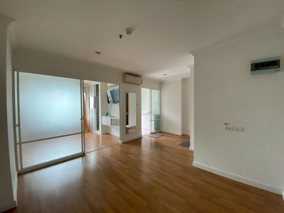 For SaleCondoRama9, Petchburi, RCA : Empty room on high floor View of Central Rama 9, good price!!⭐Lumpini Place Rama 9 - Ratchada (Lumpini Place Rama 9 - Ratchada)