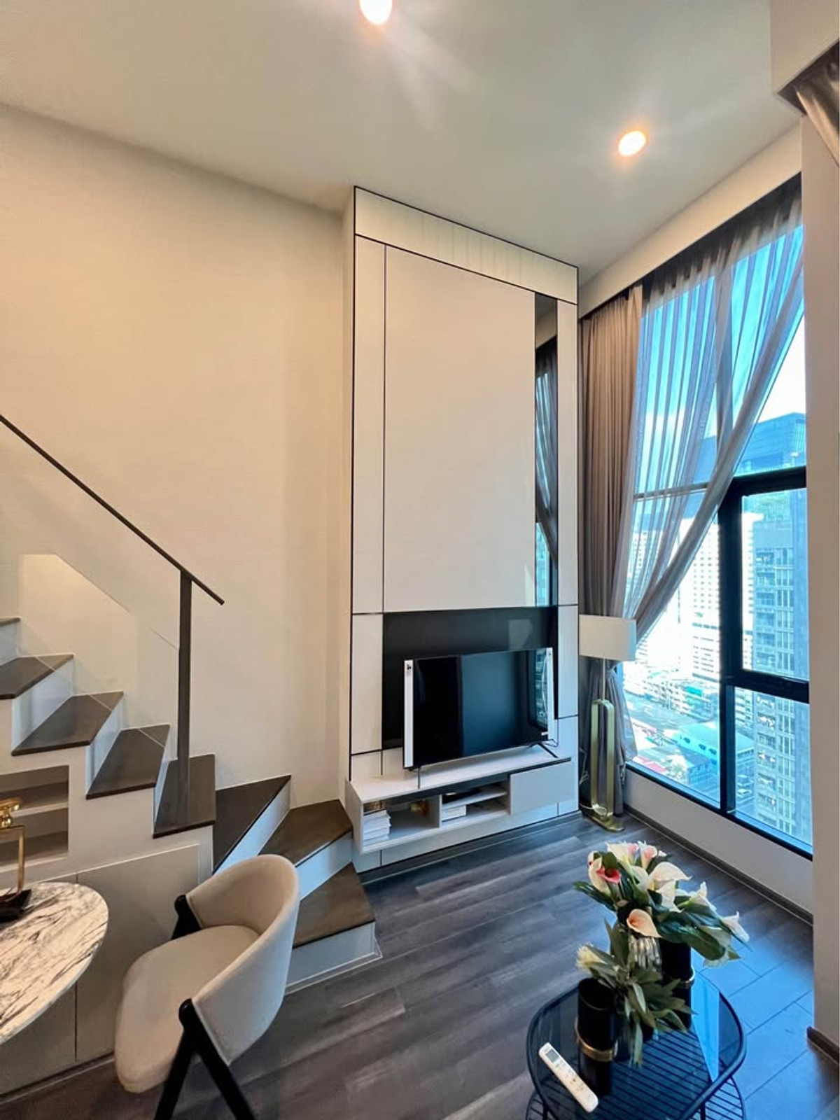 For SaleCondoRama9, Petchburi, RCA : Condo for sale KnightsBridge Space Rama 9 price 4,500,000 baht [TTs251223]