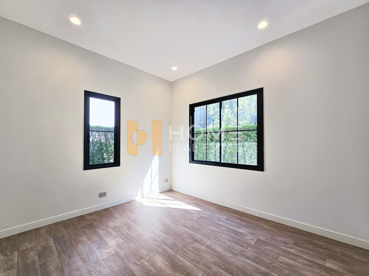 For SaleHouseKasetsart, Ratchayothin : Narasiri Phahol - Watcharapol / 4 Bedrooms (FOR SALE) TAN861