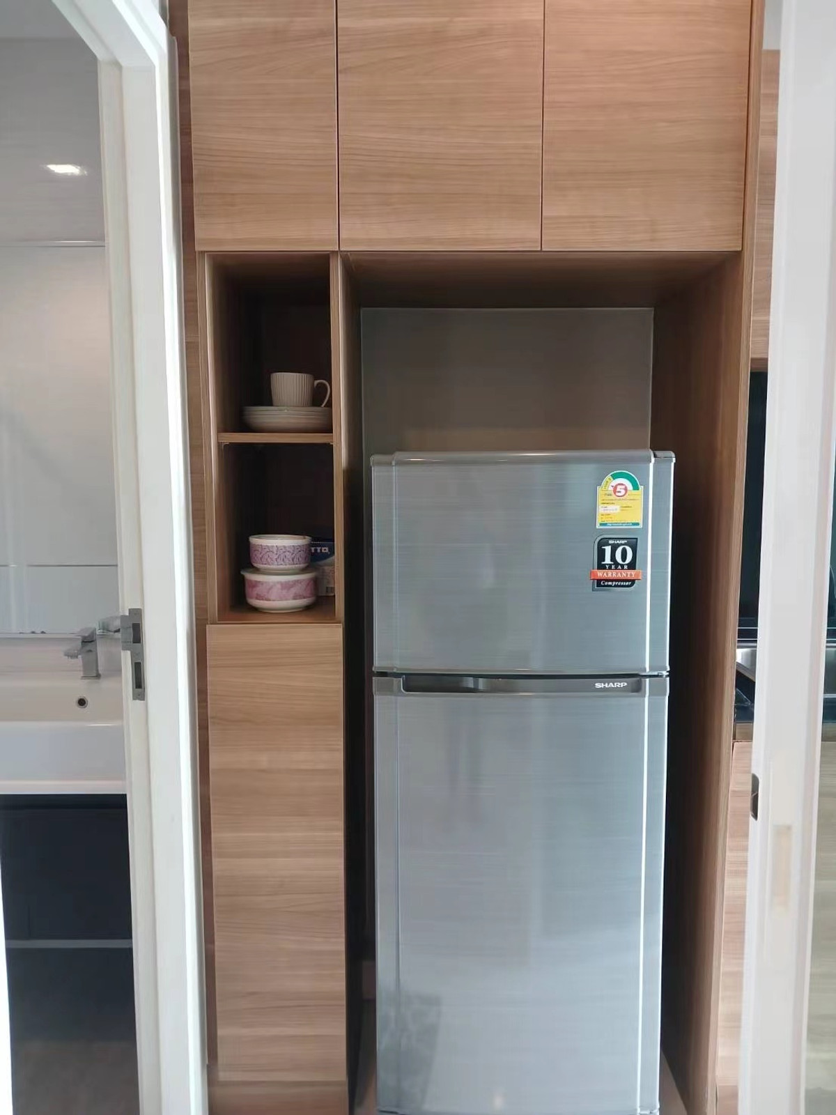 For RentCondoSamut Prakan,Samrong : For Rent ✨ The Metropolis Samrong Interchange ✨ Near BTS Samrong. Fully furnished with appliances.