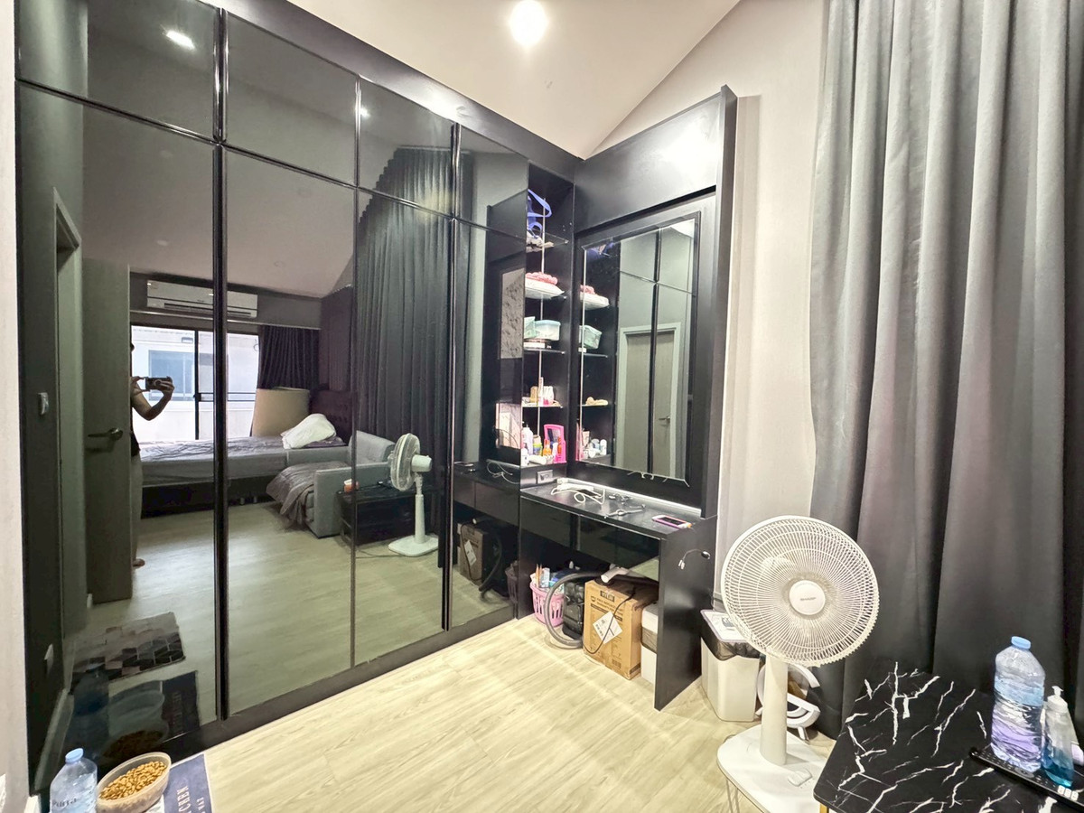 ขายบ้านลาดกระบัง สุวรรณภูมิ : ขายบ้านเดี่ยว เพอร์เฟค พาร์ค กรุงเทพกรีฑา–รามคำแหง 3ห้องนอน 2ห้องน้ำ + 1ห้องทำงาน เพียง 15นาทีถึงสนามบิน ใกล้มอเตอร์เวย์  ทำเลดีอยู่เส้นกรุงเทพกรีฑาตัดใหม่