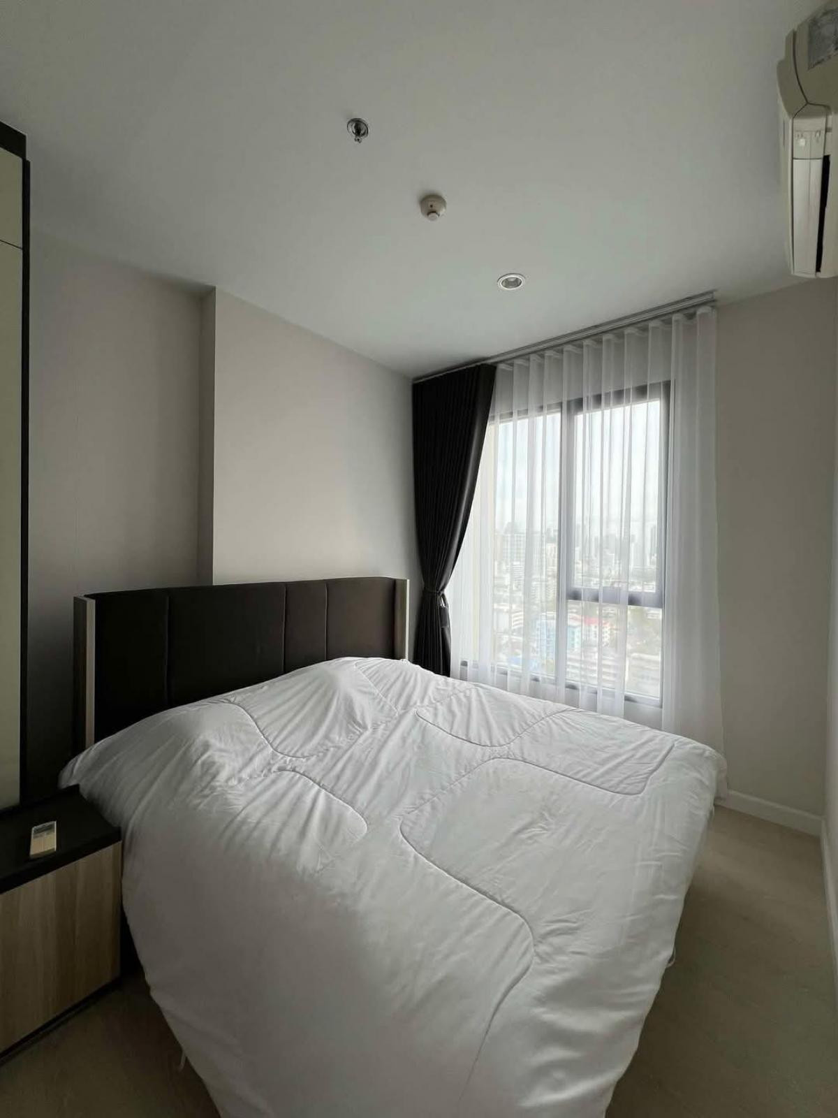 For RentCondoRama9, Petchburi, RCA : Urgent for rent!! Ready to move in on March 3, 2026. Reserve first, get first. Rooms come fast and go fast. ✨The Niche Pride Thonglor-Phetchaburi