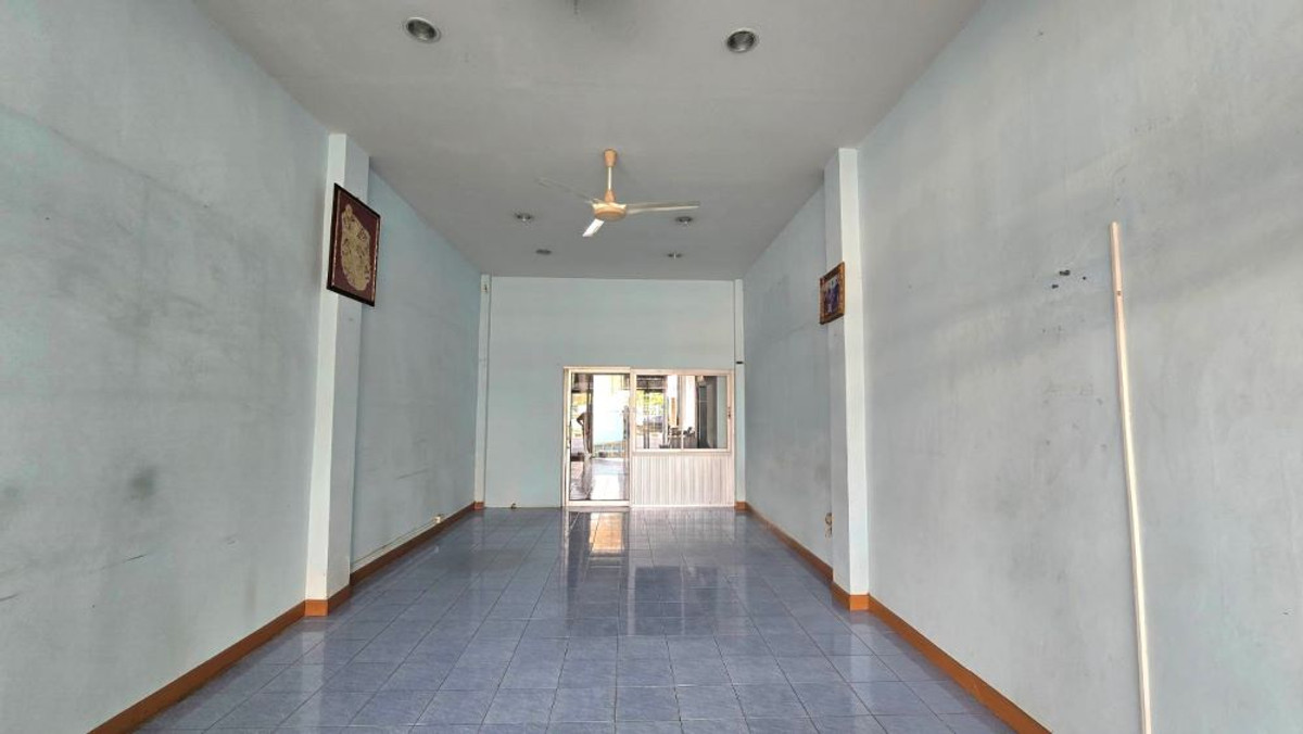 ขายอาคารพาณิชย์สระบุรี : ขายอาคารพาณิชย์3ชั้น พื้นที่ 16.1 ตร.ว. ถ.สุดบรรทัด ต.แก่งคอย อ.แก่งคอย จ.สระบุรี ทำเลทอง ติดถนนใหญ่ ใจกลางแก่งคอย