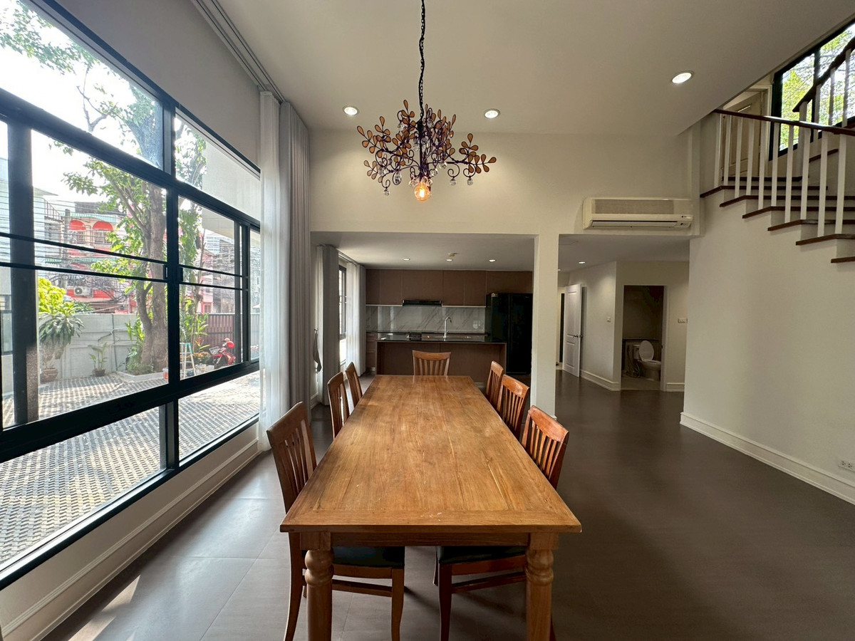 ให้เช่าบ้านคลองเตย กล้วยน้ำไท : 🏡 บ้านให้เช่า ย่าน สุขุมวิท-ทองหล่อ พร้อมเข้าอยู่ 