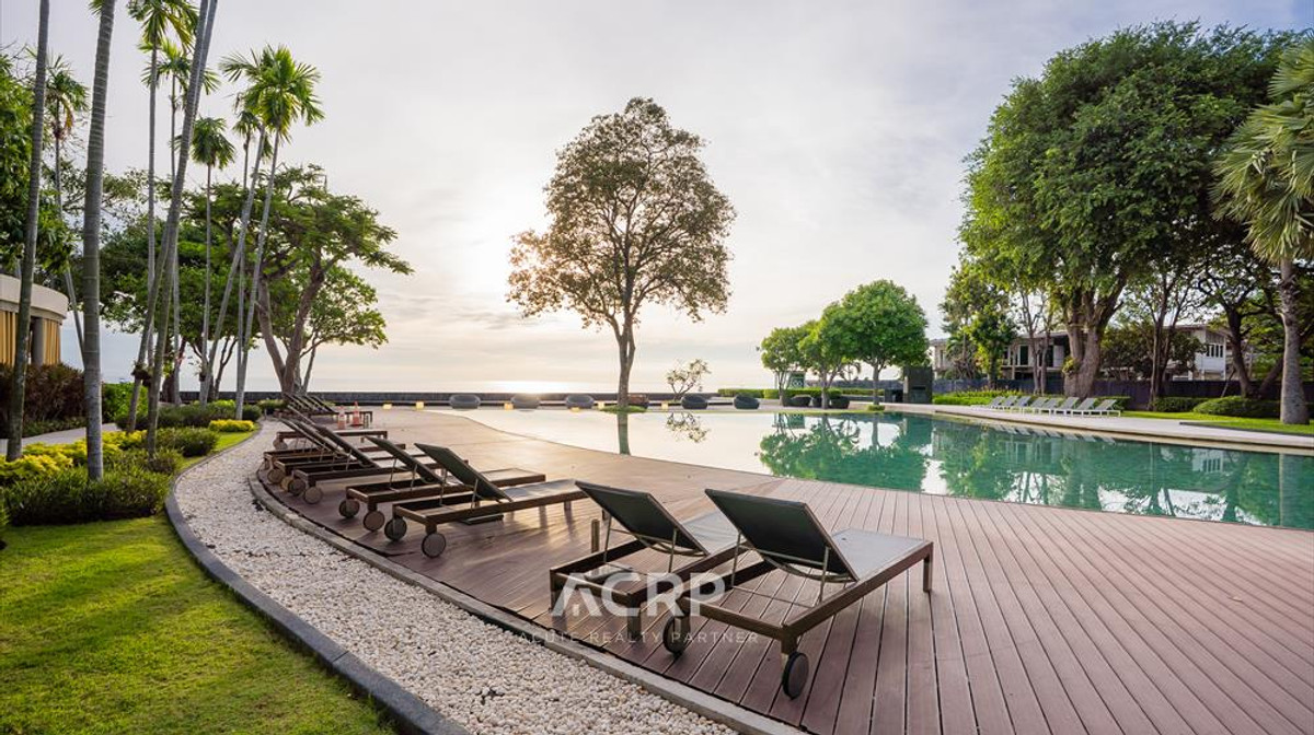 For SaleCondoHuahin, Prachuap Khiri Khan, Pran Buri : Baan Sansuk Hua Hin Beachfront Condo for Sale and rent - Newly Renovated - Pool & Partial Sea View