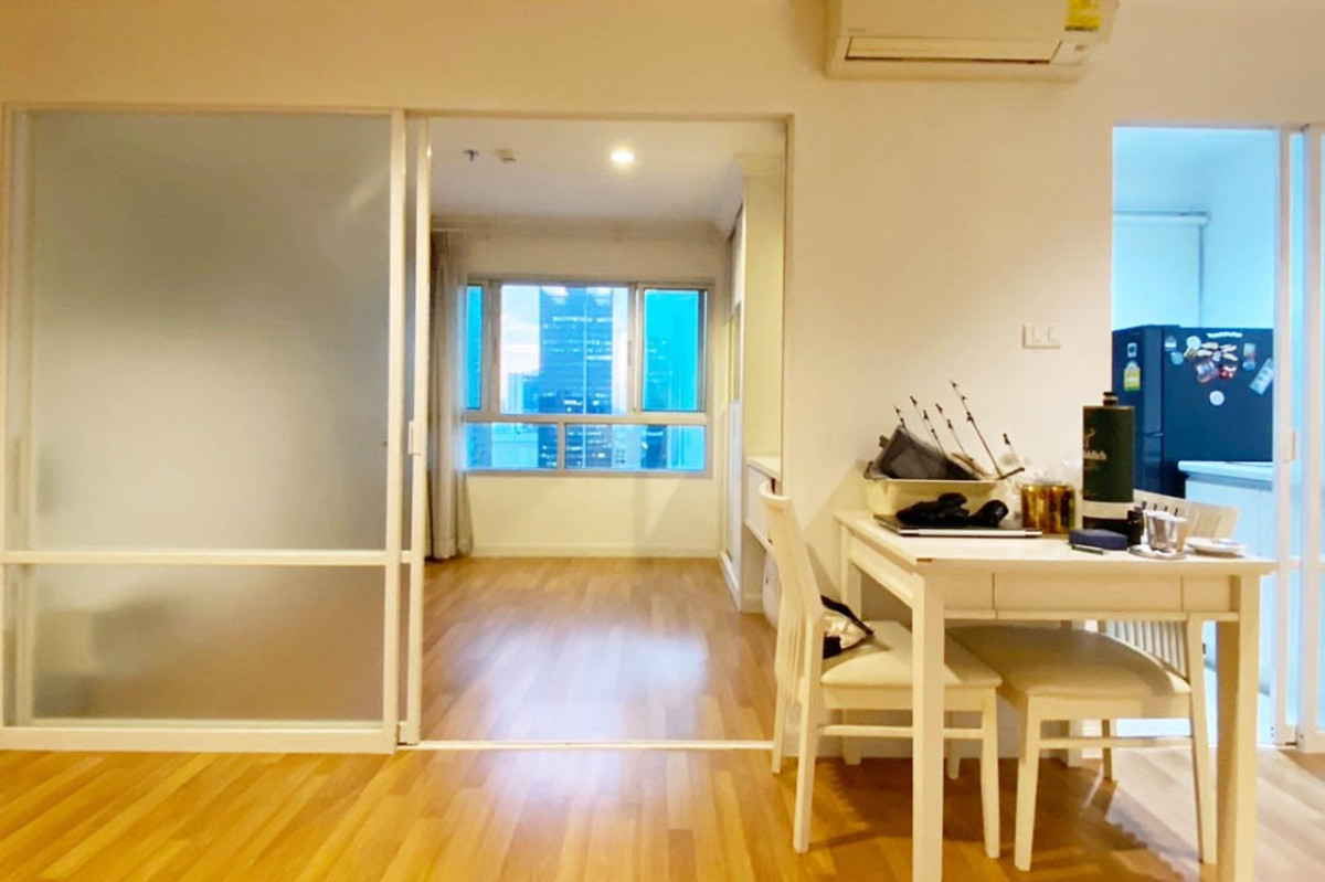 For SaleCondoRama9, Petchburi, RCA : Beautiful room with view of Central Rama 9. Good price!!⭐Lumpini Place Rama 9 - Ratchada (Lumpini Place Rama 9 - Ratchada)