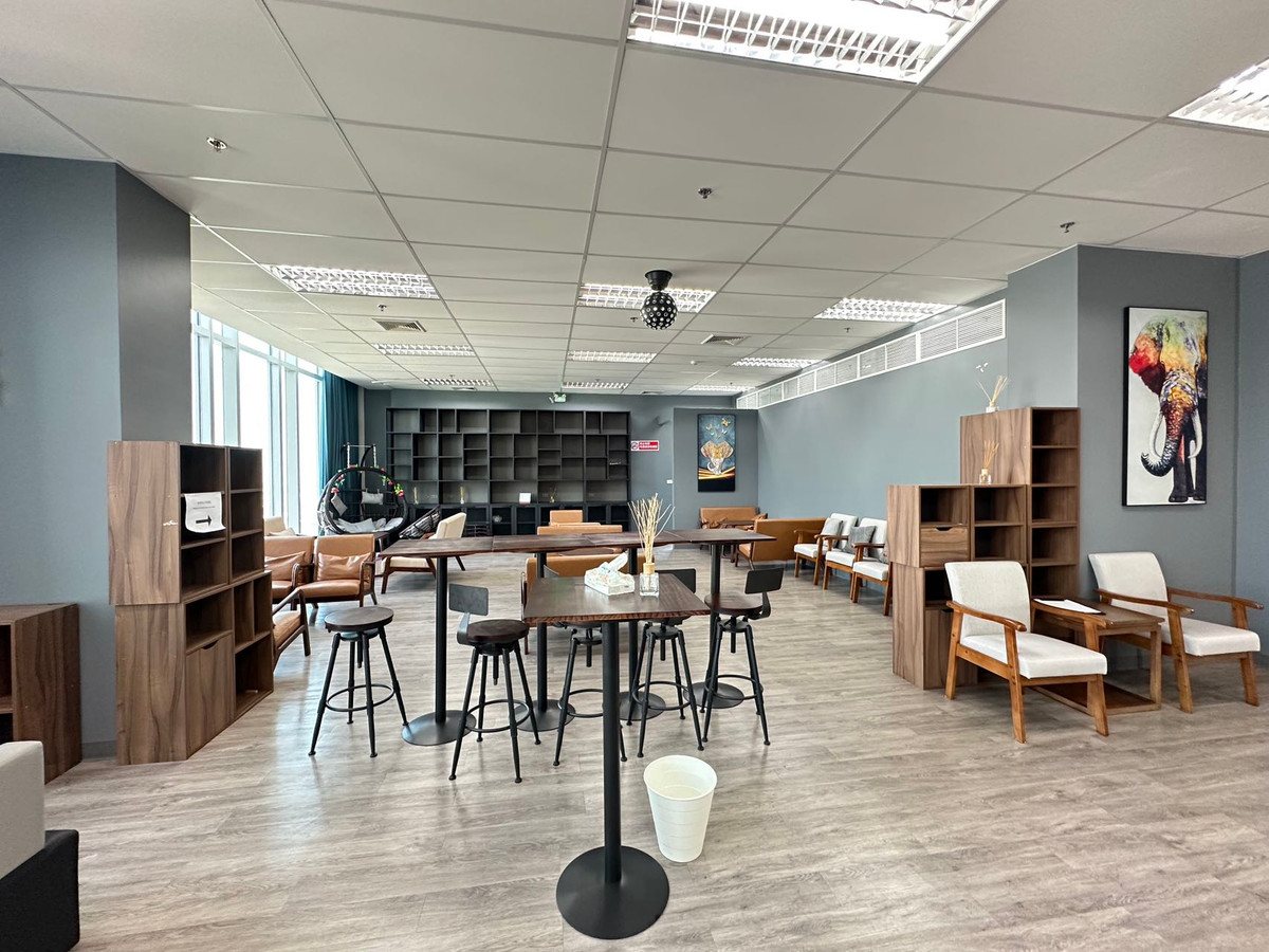 For RentOfficeRama9, Petchburi, RCA : Major Tower – Rama 9 | Office for rent, ready to move in, potential location.