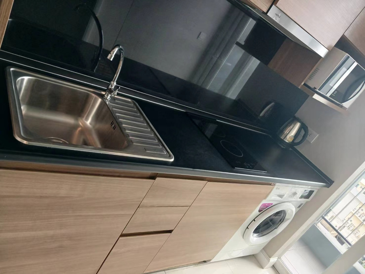 For RentCondoSamut Prakan,Samrong : For Rent ✨ The Metropolis Samrong Interchange ✨ Near BTS Samrong. Fully furnished with appliances.